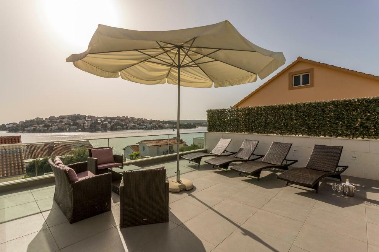 Villa Rogoznica 로고즈니차 외부 사진